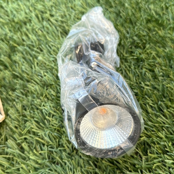 Hampton bay 1 light track head - Picture 6 of 6